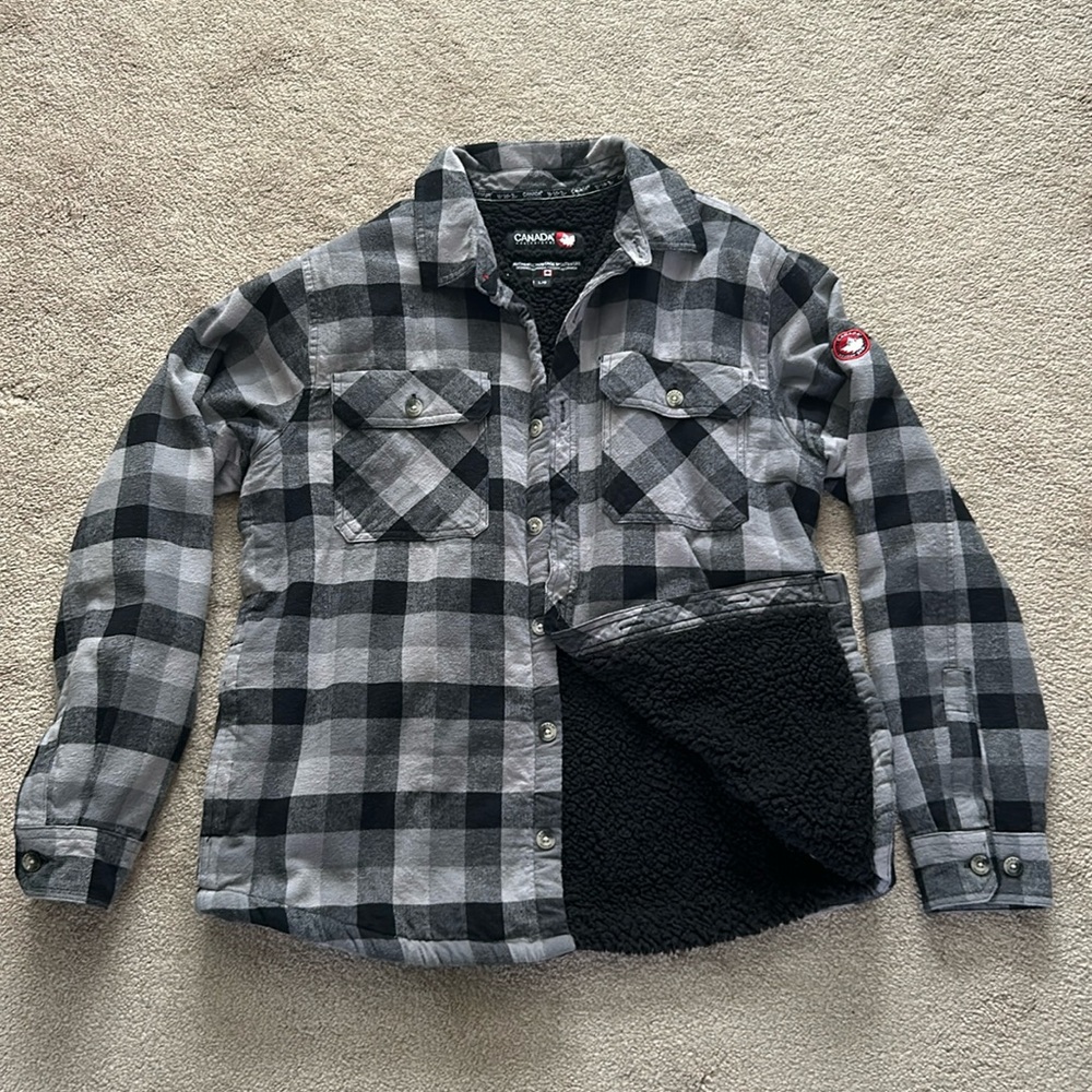 💚 B1G1 Free!! 💚 Men’s fleece lined flannel